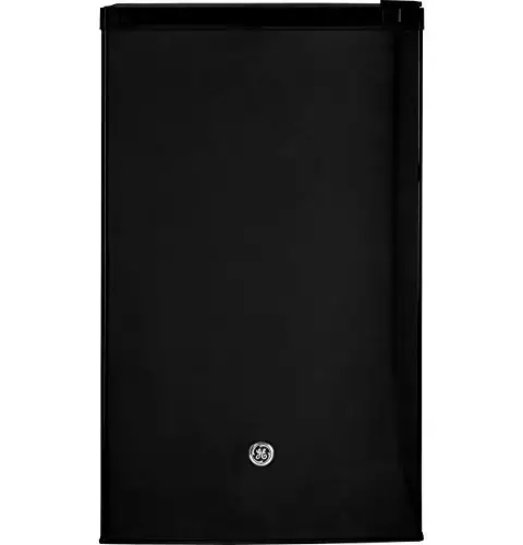 GE GME04GGKBB Compact Refrigerator, Black