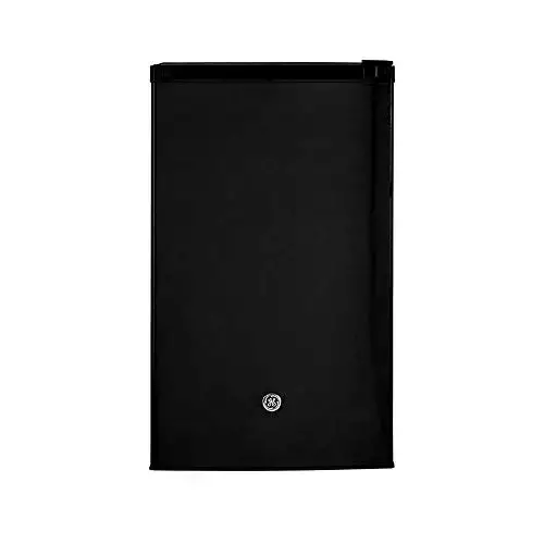 GE GME04GGKBB Compact Refrigerator, Black