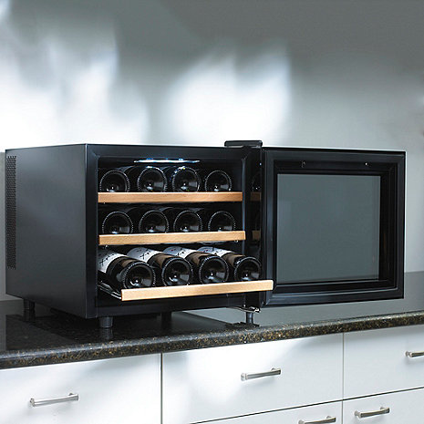 Wine Enthusiast 12-Bottle Wine Cooler (Black) - Shelves