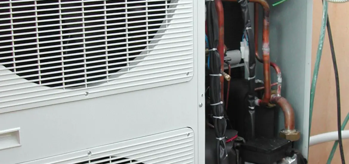 How Does a Heat Pump Resemble a Refrigeration System